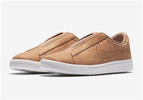 Nike WMNS Tennis Classic EZ 896504